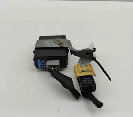 Lexus GS 300 400 430 Gateway control module 8911130010