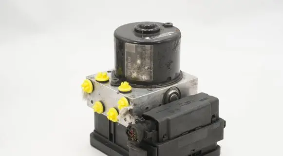 Volkswagen Golf V ABS Pump 1K0614518 1K0907379AC