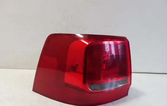 Volkswagen Sharan Rear/tail lights 7N0945095G