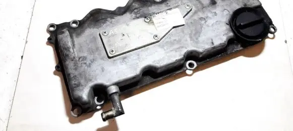 Nissan Almera Tino Rocker cam cover 