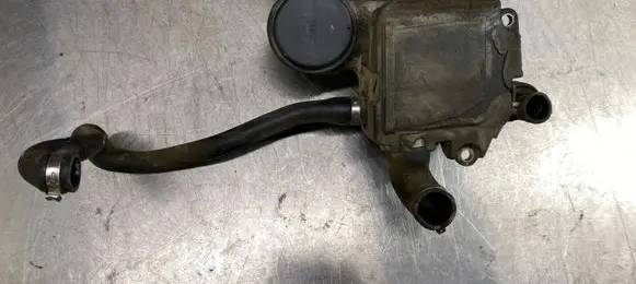 Volvo V70 Breather/breather pipe/hose 8642185 000822