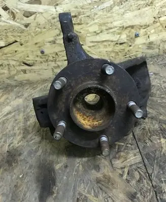 Volvo V50 Front wheel hub