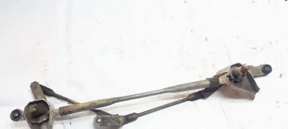 Subaru Forester SH Front wiper linkage and motor
