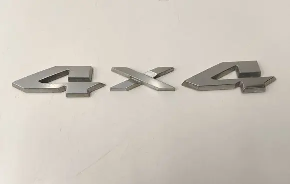 Dodge RAM 1500 DS Manufacturers badge/model letters 68276326AC