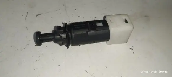 Nissan Primastar Brake pedal sensor switch
