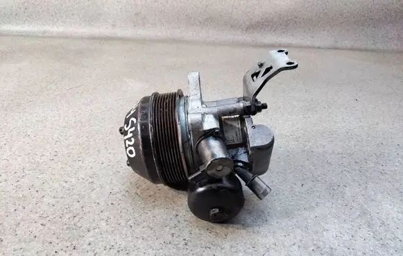 Mercedes-Benz S W221 Power steering pump A005466740AOP A0054667401