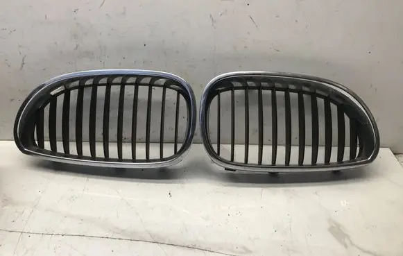 BMW 5 E60 E61 Front grill 