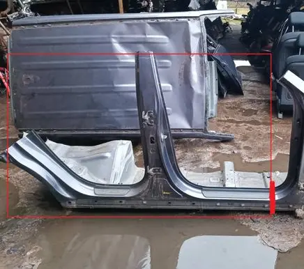 Hyundai Tucson TL Side car body part 