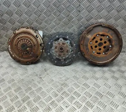 Opel Vivaro Clutch set kit 9820879880 9818024380