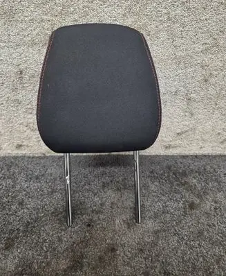 Ford Kuga III Front seat headrest