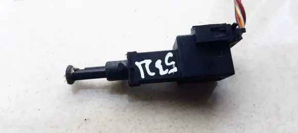 Volkswagen Golf IV Brake pedal sensor switch 1J0945511A