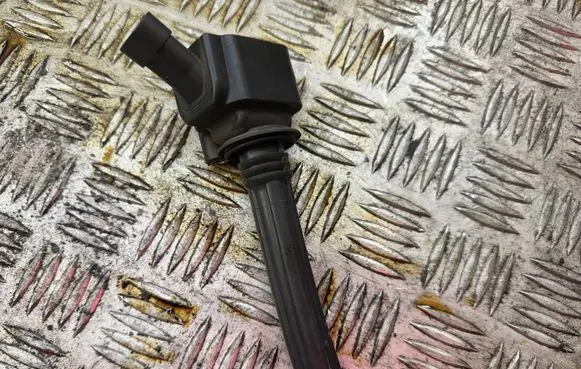 Fiat 500X High voltage ignition coil 55242406