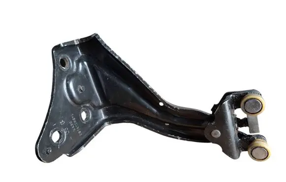 Peugeot Expert Sliding door lower roller guide/hinge 1498205080