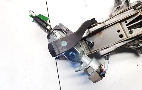 Ford Focus Ignition lock 3m513f880ae 3m51-3f880-ae