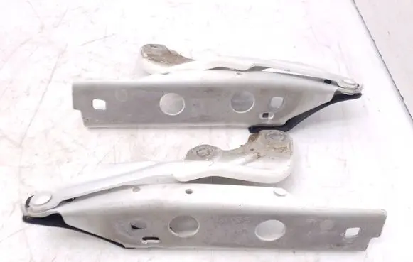 Audi A6 S6 C7 4G Engine bonnet/hood hinges 4G8823302E 4G8823301E
