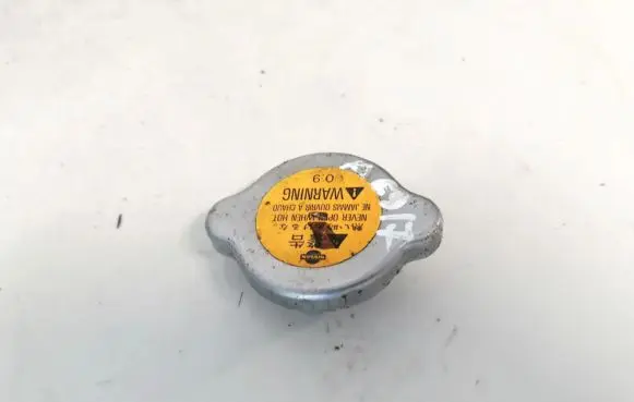 Nissan Micra Coolant expansion tank/reservoir cap 