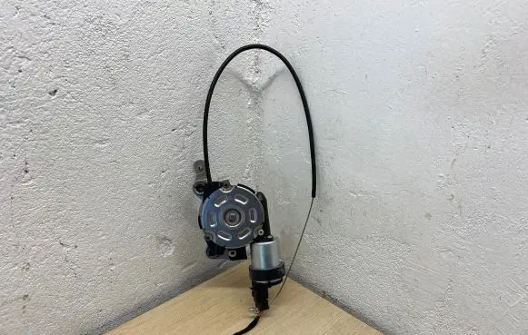 Volkswagen PASSAT B6 Seat adjustment motor 5034301A A004598 000565