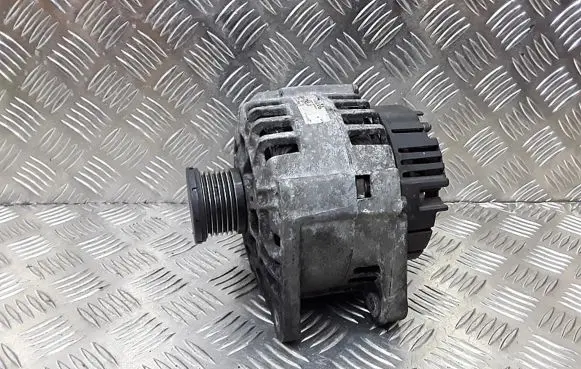 Volvo S40, V40 Generator/alternator U965B