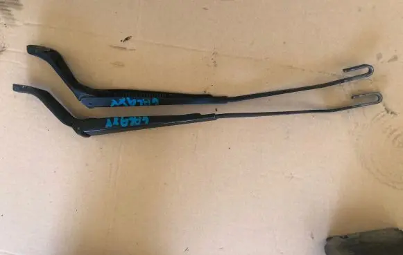 Ford Galaxy Front wiper blade arm 7M1955409 7M1955410