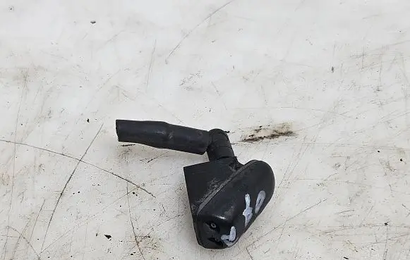 Mini One - Cooper R56 Windshield washer spray nozzle 