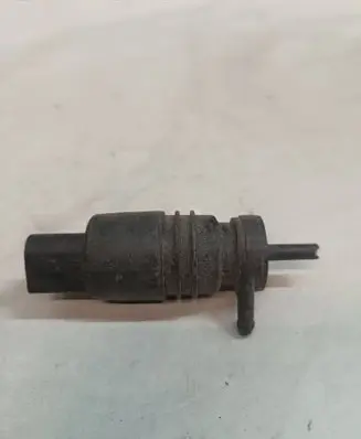 BMW 3 E46 Windscreen/windshield washer pump 8362154
