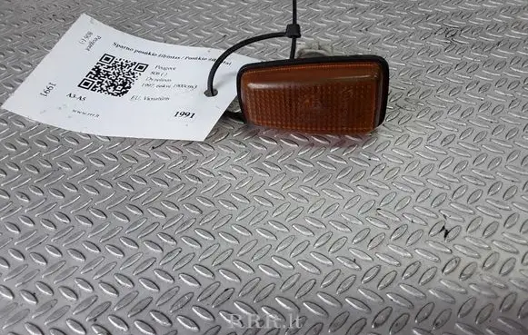 Peugeot 806 Front fender indicator light
