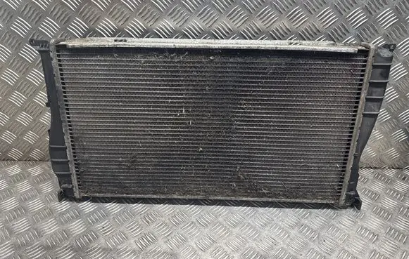 BMW X1 E84 Coolant radiator 781028105 7810281 57124313114