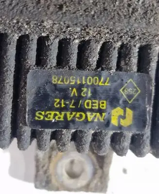 Renault Laguna II Glow plug pre-heat relay BED712 7700115078