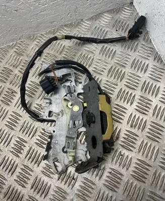 Chrysler Grand Voyager IV Rear door lock