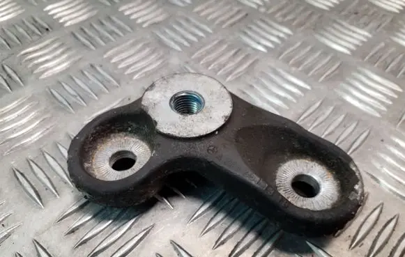 Mercedes-Benz S W221 Rear differential/diff mount bracket A2213511318