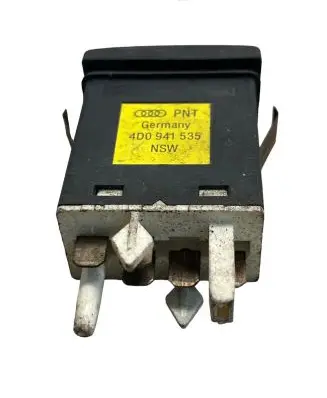Audi A4 S4 B6 8E 8H Fog light switch 4D0941535