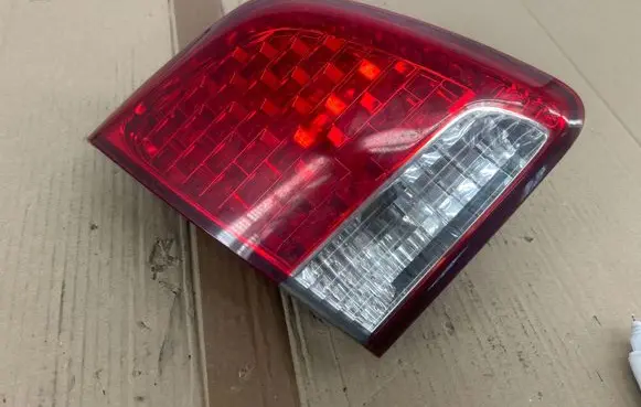 KIA Sorento Tailgate rear/tail lights 924052P02