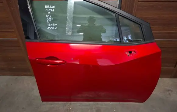 Nissan Micra K14 Front door