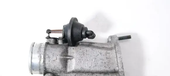 Audi A6 S6 C5 4B Throttle valve 4B0145950
