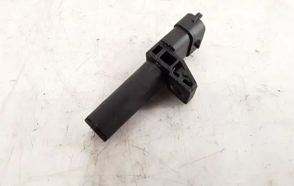 Mercedes-Benz C W204 Airbag deployment crash/impact sensor A2761530126