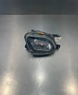 Mercedes-Benz E W211 Front fog light