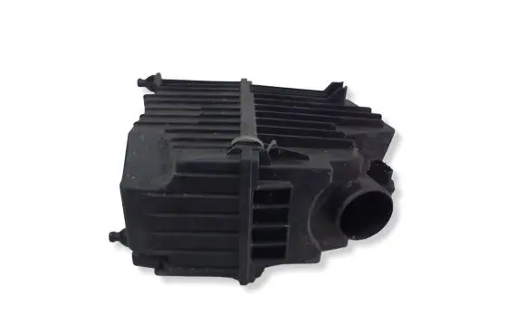 Mazda CX-7 Air filter box K3804 R2AX13Z02