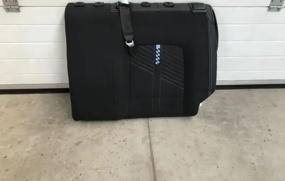 Hyundai i20 (BC3 BI3) Second row seats 