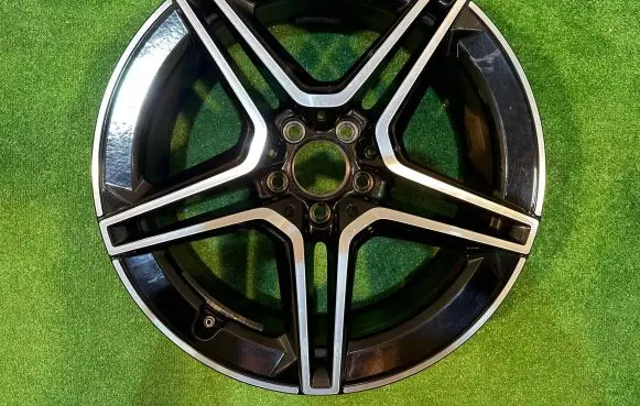 R19 alloy rim