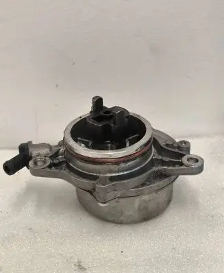 BMW 3 E90 E91 Vacuum pump 7791232 371130219