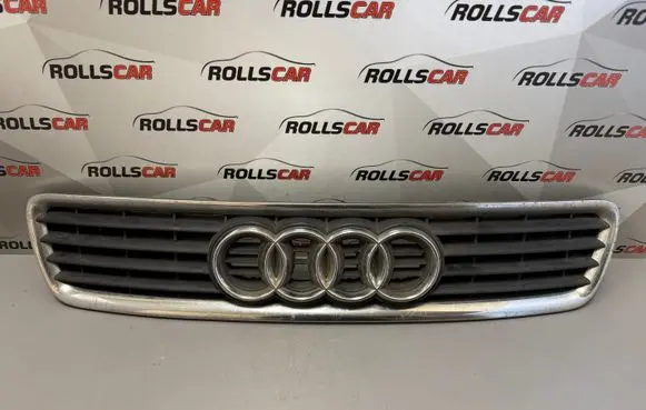 Audi A4 S4 B5 8D Front grill 8D0853651R