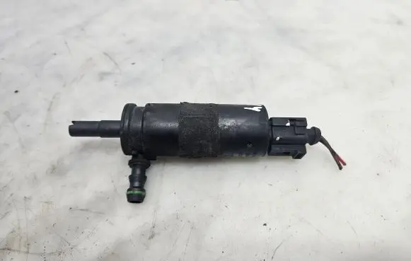 Audi Q5 SQ5 Headlight washer pump 3B7955681