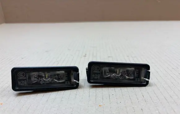 Volkswagen e-Golf Number plate light 3G5943021