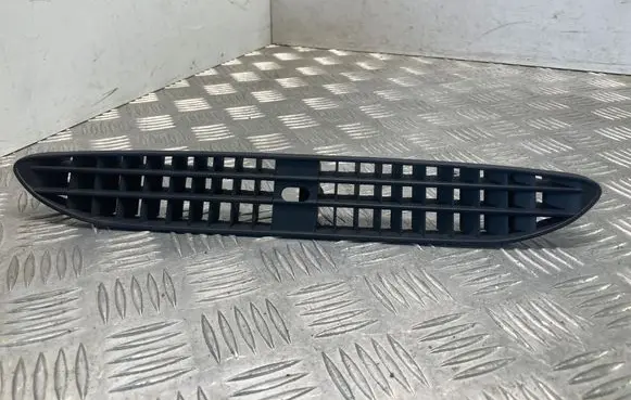 Audi A6 S6 C5 4B Dashboard air vent grill cover trim 4B0819635
