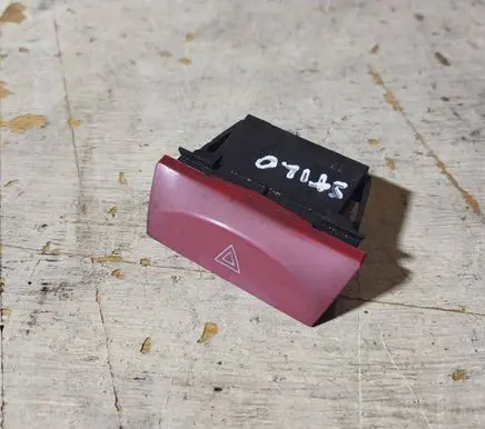 Hazard light switch