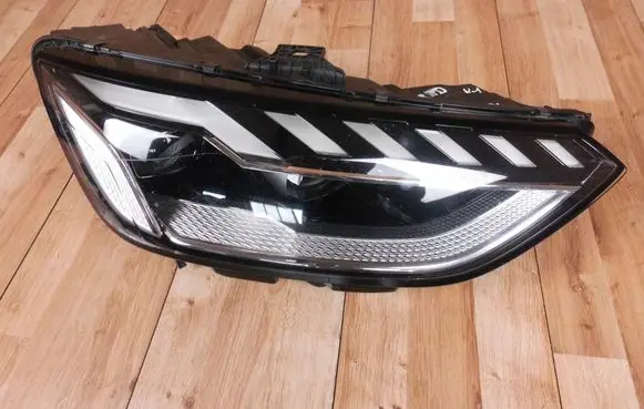 Audi A4 S4 B9 8W Headlight/headlamp 8W0941036L