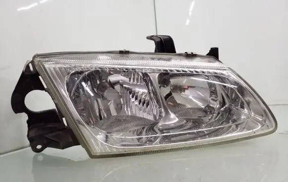 Nissan Almera N16 Headlight/headlamp 26010BN011 89003330