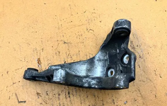 Porsche Cayenne (92A) Fuel pump bracket 059145167A