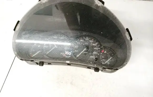 Speedometer (instrument cluster)