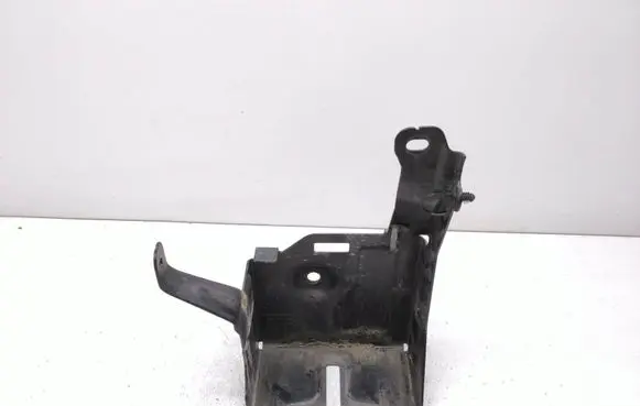Volvo V40 Battery tray 31290752 BQ6QB
